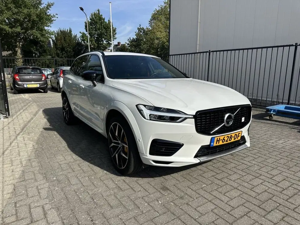 Volvo XC60 T8 Twin Engine 405pk Geartronic AWD Polest uit 2020, foto 6