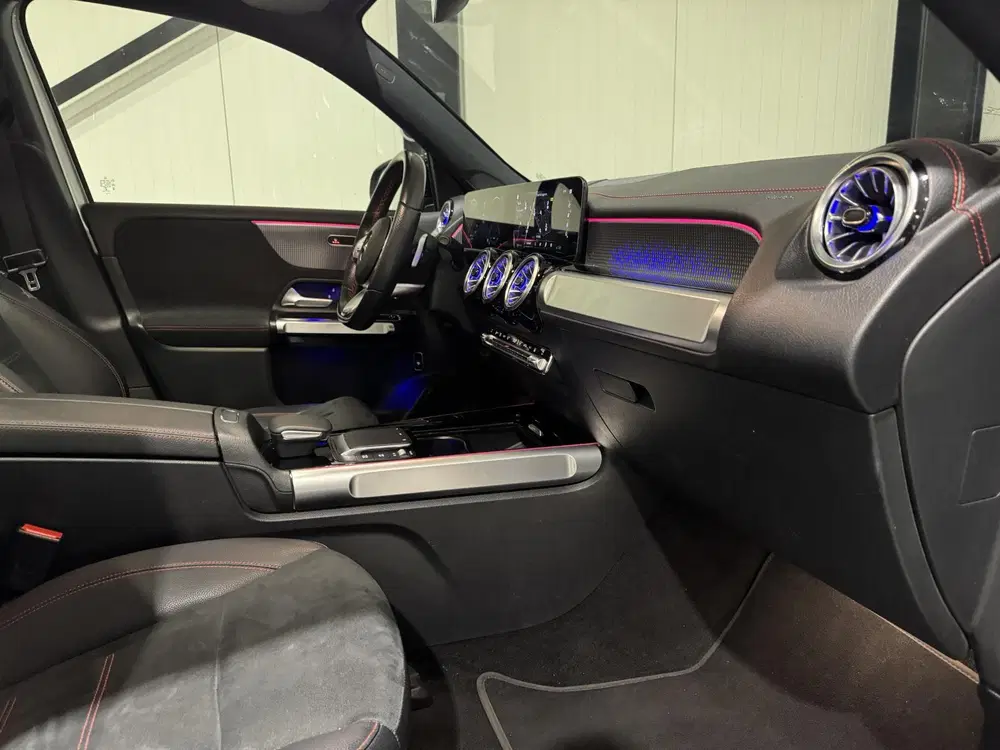 Mercedes-Benz EQB 250 AMG Line 7p. 67 kWh uit 2022, foto 10