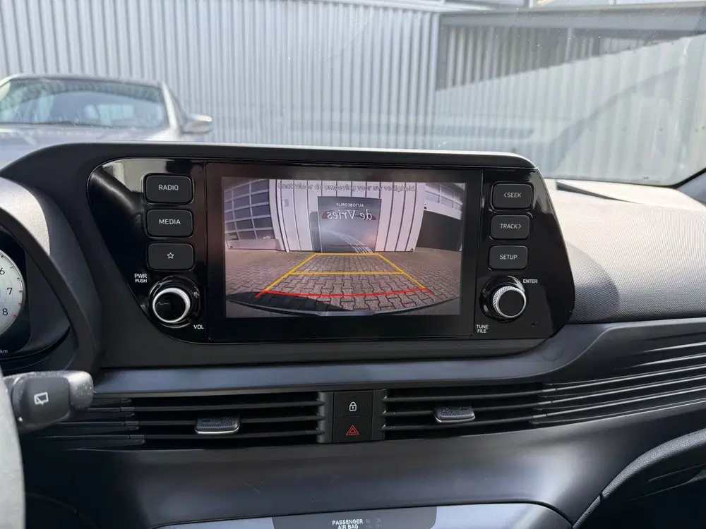 Hyundai i20 1.0 T-GDI Comfort Smart uit 2023, foto 15