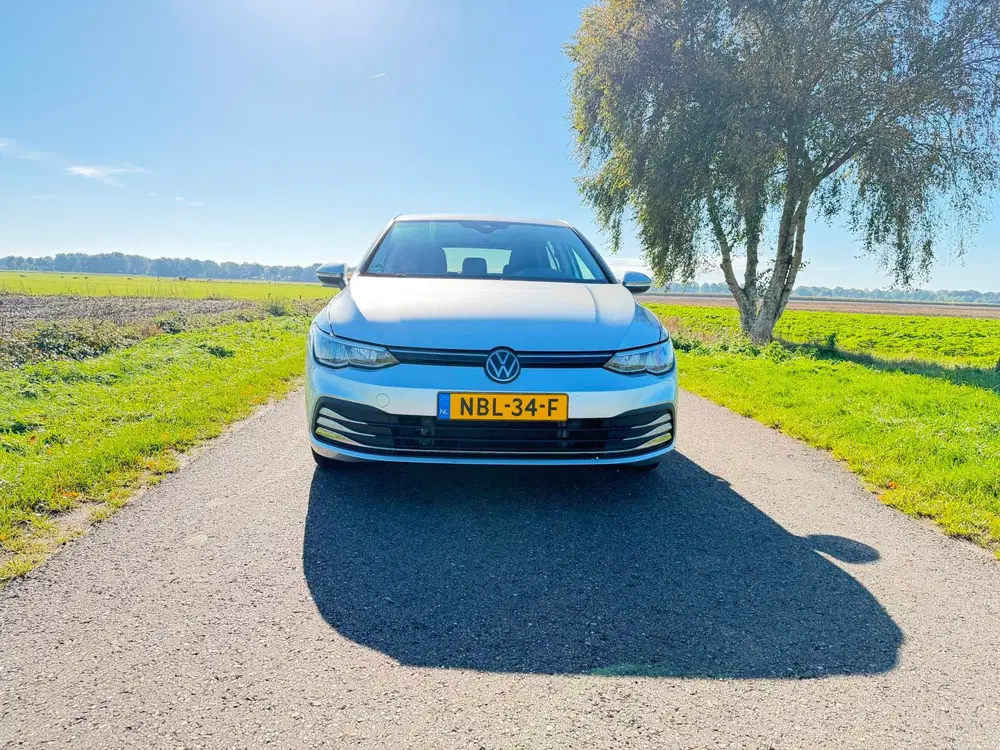 Volkswagen Golf 1.5 TSI MOVE Business uit 2024, foto 2