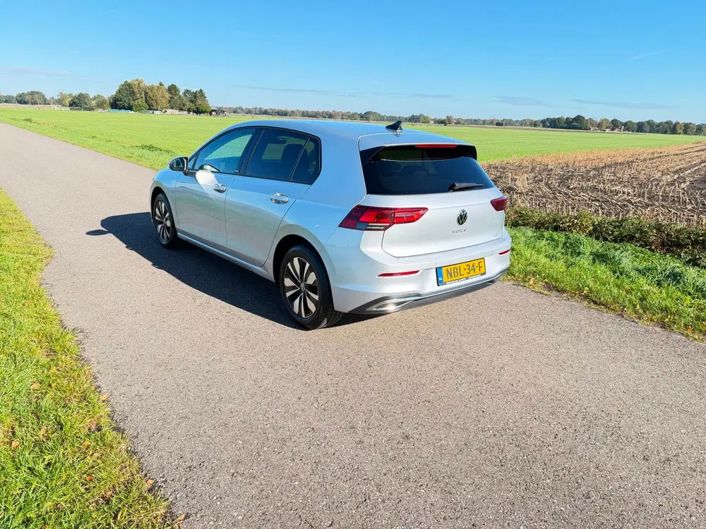 Volkswagen Golf 1.5 TSI MOVE Business uit 2024, foto 5