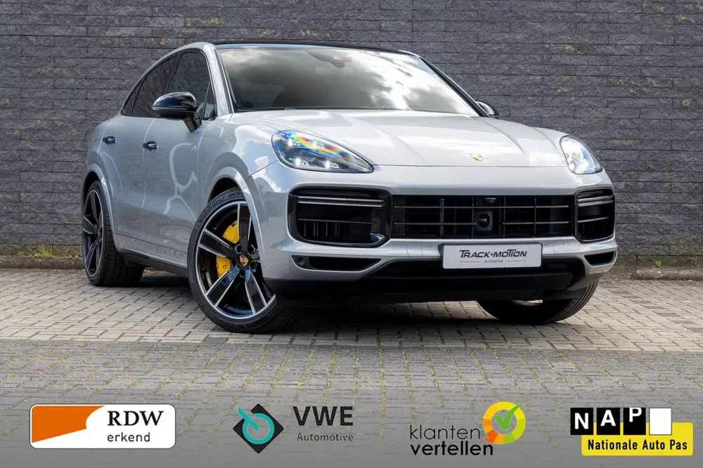 Porsche Cayenne Cayenne Coupé 4.0 Turbo S E-Hybrid Pano ke uit 2020