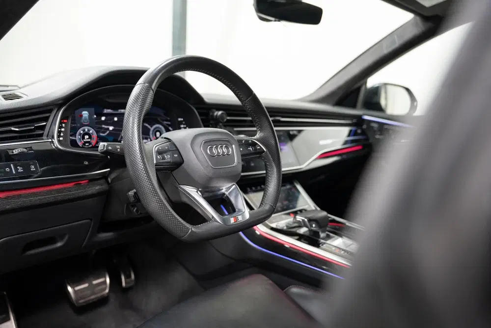 Audi Q8 50 TDI S-Line *BTW* ABT*FULL OPTION*LUCHTV uit 2020, foto 13