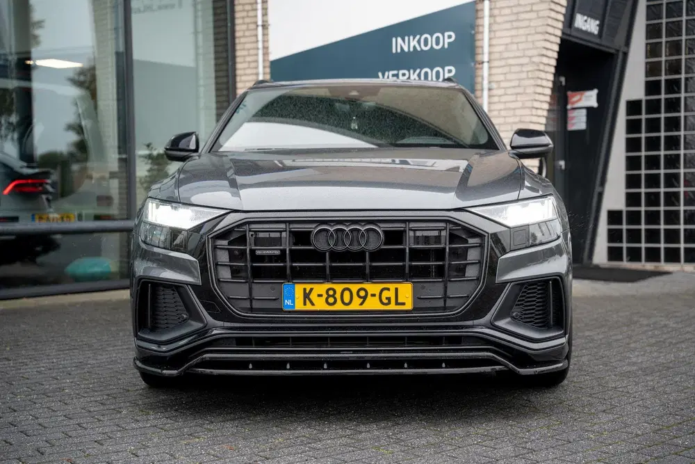 Audi Q8 50 TDI S-Line *BTW* ABT*FULL OPTION*LUCHTV uit 2020, foto 2