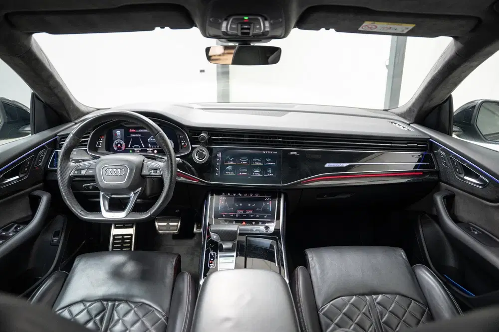 Audi Q8 50 TDI S-Line *BTW* ABT*FULL OPTION*LUCHTV uit 2020, foto 3