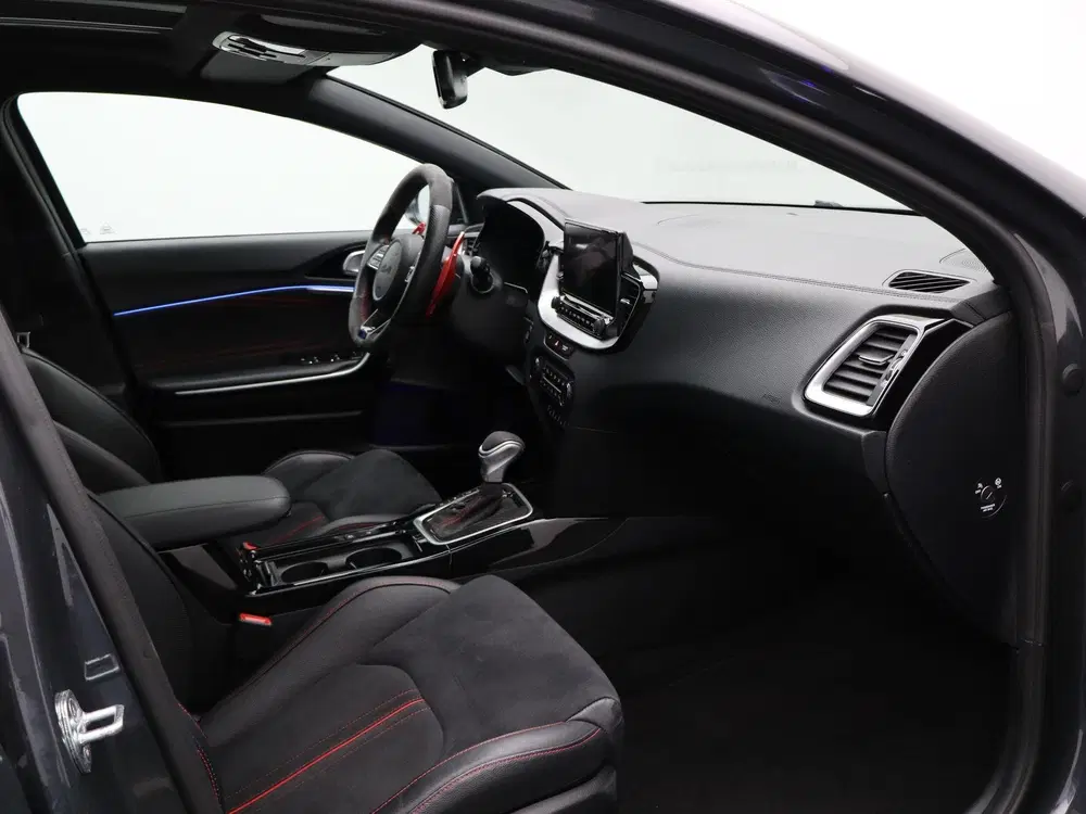 Kia ProCeed 1.6 T-GDI GT 204 PK uit 2022, foto 9