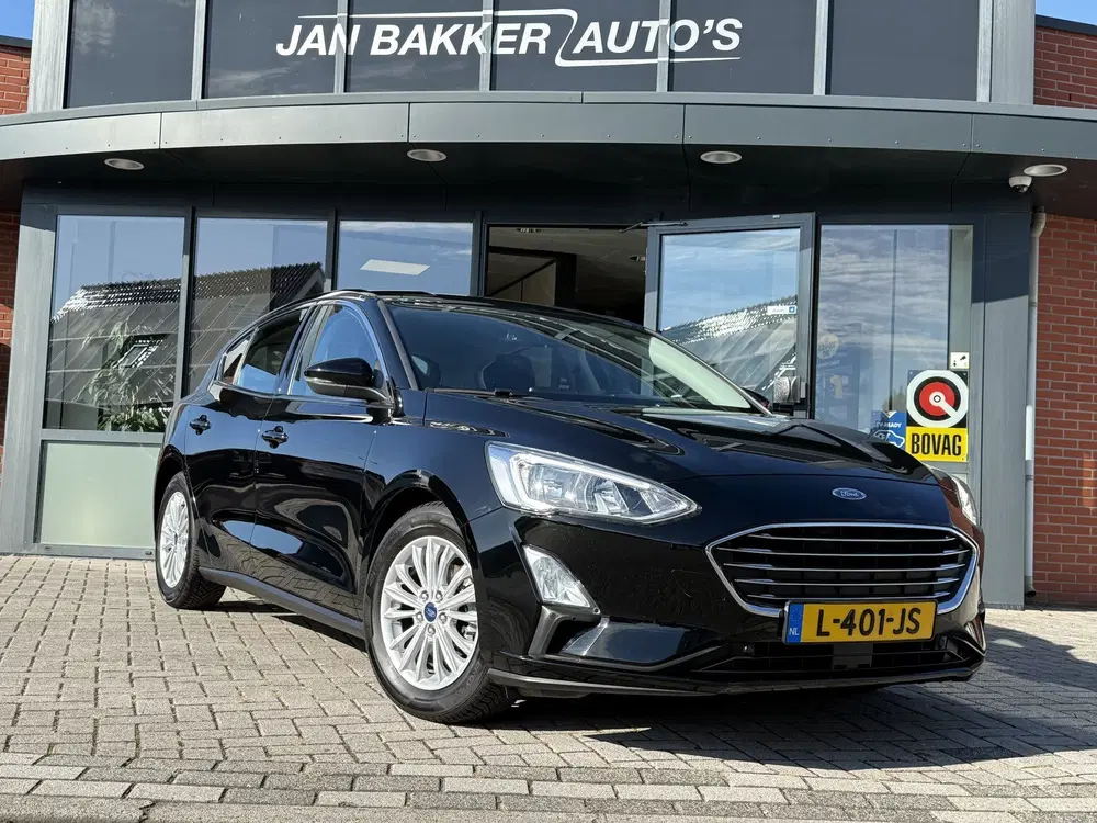 Ford Focus 1.0 EcoBoost Titanium Business Automaat C uit 2019, foto 4