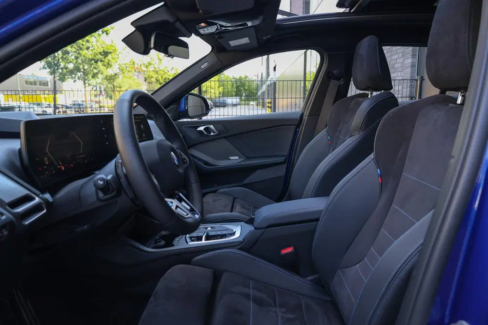 BMW 1-serie 123 xDrive uit 2025, foto 12