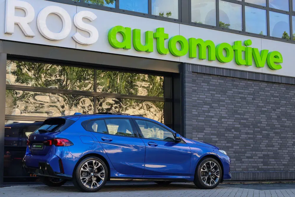 BMW 1-serie 123 xDrive uit 2025, foto 2
