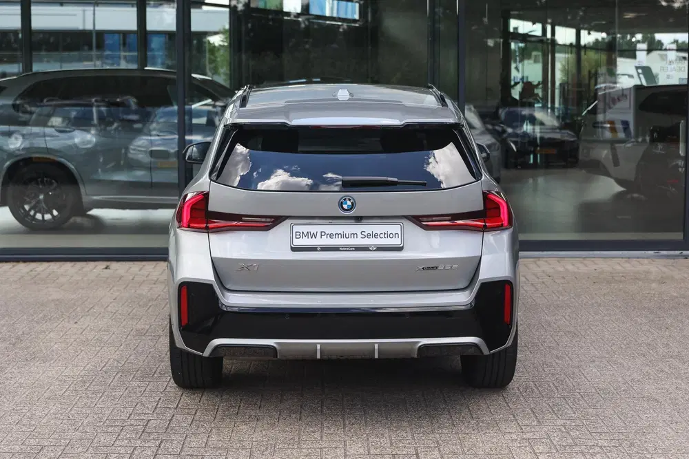 BMW X1 xDrive25e M Sport Automaat uit 2025, foto 6