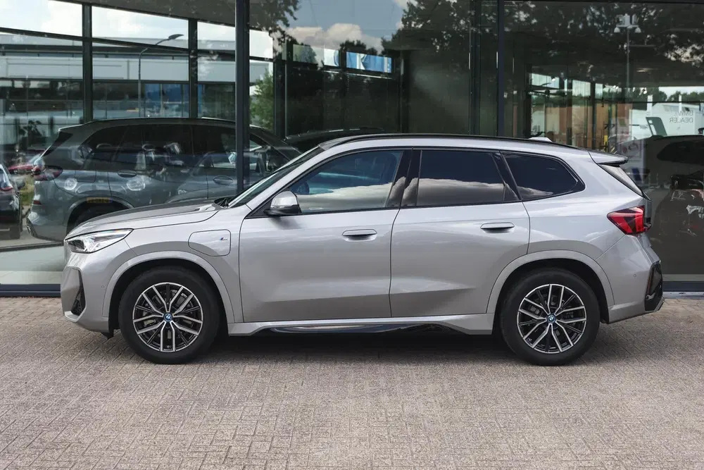BMW X1 xDrive25e M Sport Automaat uit 2025, foto 7