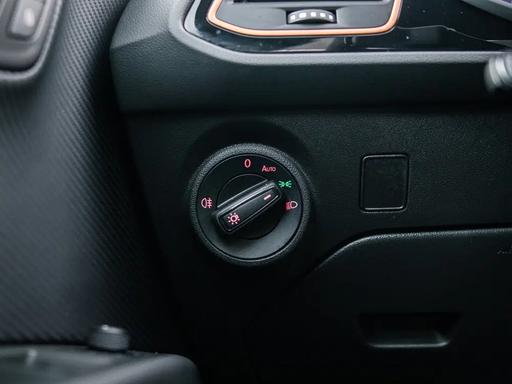 SEAT Leon 2.0 TSI CUPRA R 4DRIVE PANO CARBON BREMBO uit 2020, foto 11