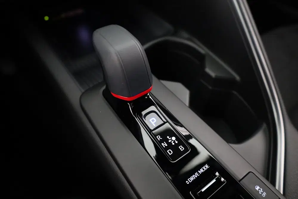 Toyota C-HR 2.0 Plug-in Hybrid 220 Black Edition (bj 2 uit 2026, foto 9