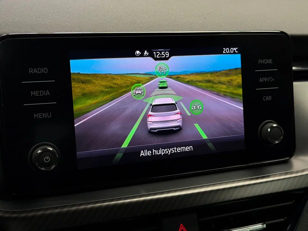 Skoda Kamiq 1.5 TSI Monte Carlo Pano CarPlay Camera uit 2022, foto 12
