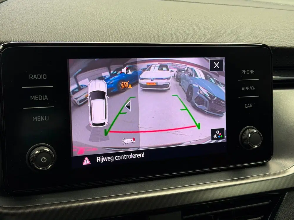 Skoda Kamiq 1.5 TSI Monte Carlo Pano CarPlay Camera uit 2022, foto 6
