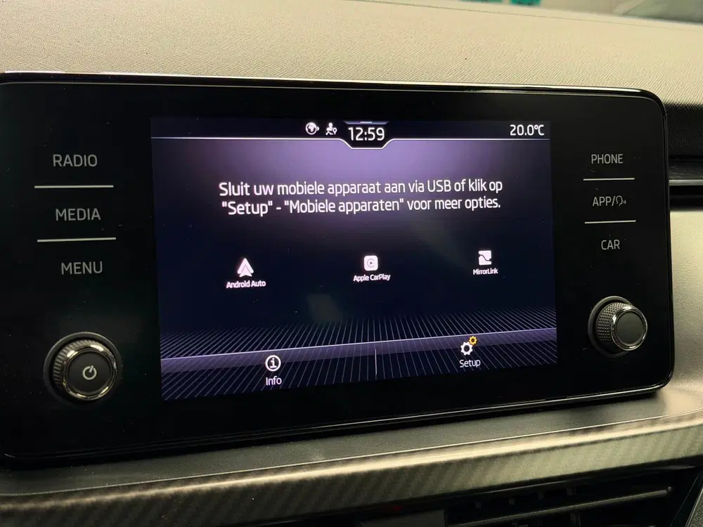 Skoda Kamiq 1.5 TSI Monte Carlo Pano CarPlay Camera uit 2022, foto 7