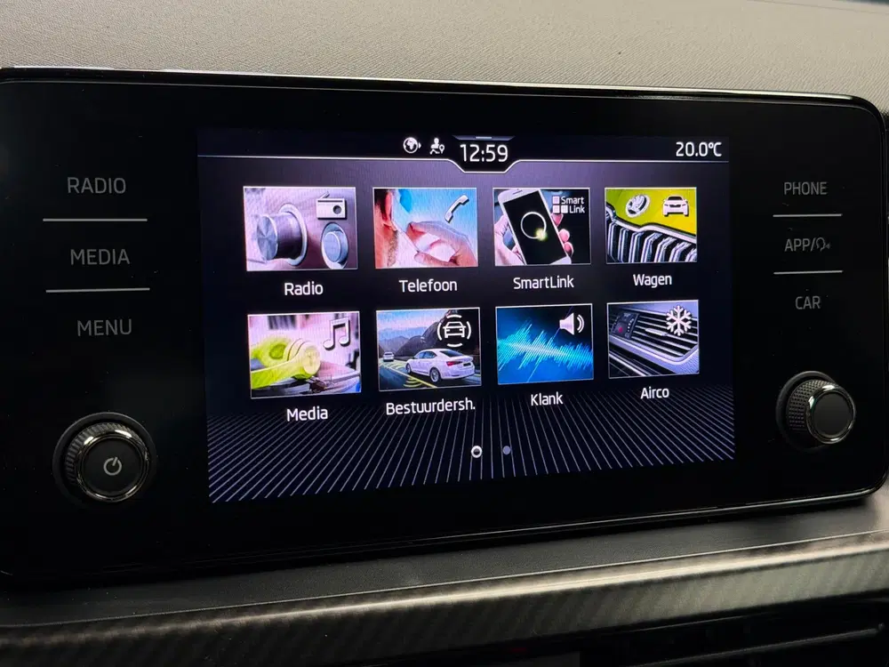 Skoda Kamiq 1.5 TSI Monte Carlo Pano CarPlay Camera uit 2022, foto 9