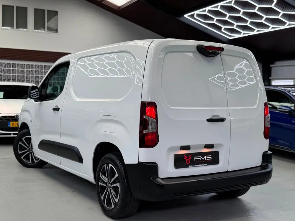 Citroën Berlingo Citroen Berlingo 1.2 PureTech CarPlay Came uit 2022, foto 2