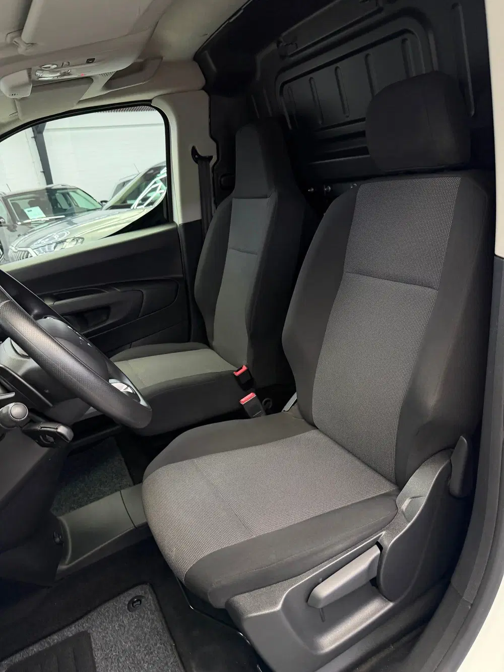 Citroën Berlingo Citroen Berlingo 1.2 PureTech CarPlay Came uit 2022, foto 4