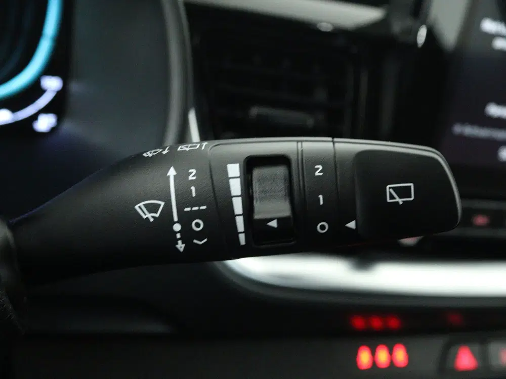 Kia Stonic 1.0 T-GDi MHEV DynamicLine uit 2025, foto 8