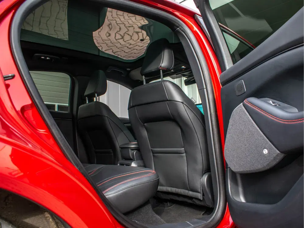 Ford Mustang Mach-E Extended First Edition AWD 98 kWh SOH 94 uit 2021, foto 6