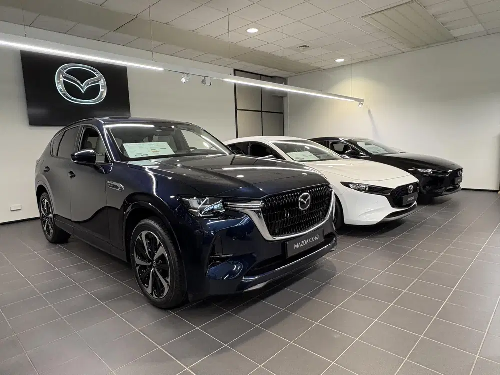 Mazda CX-80 2.5 e-SkyActiv PHEV Homura Plus 6p Dealer uit 2025, foto 7
