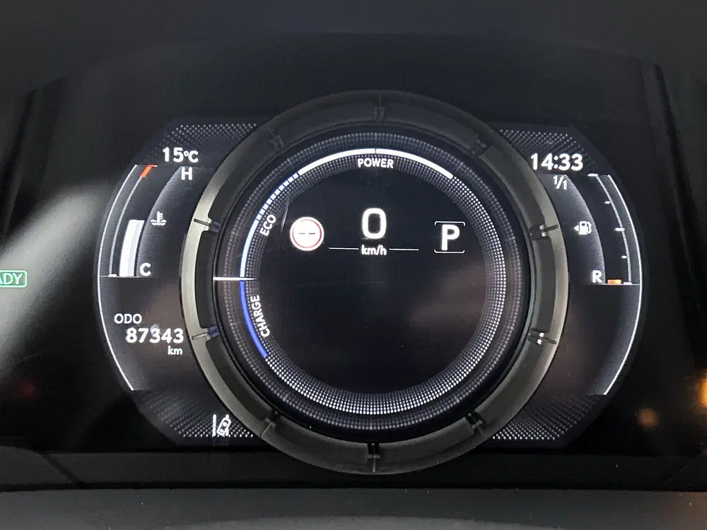 Lexus ES 300h F Sport Line uit 2022, foto 5