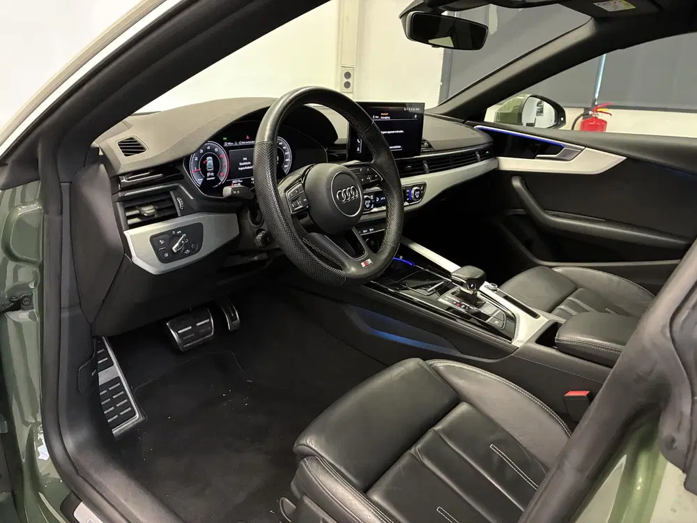 Audi A5 35 TFSI S edition uit 2021, foto 12