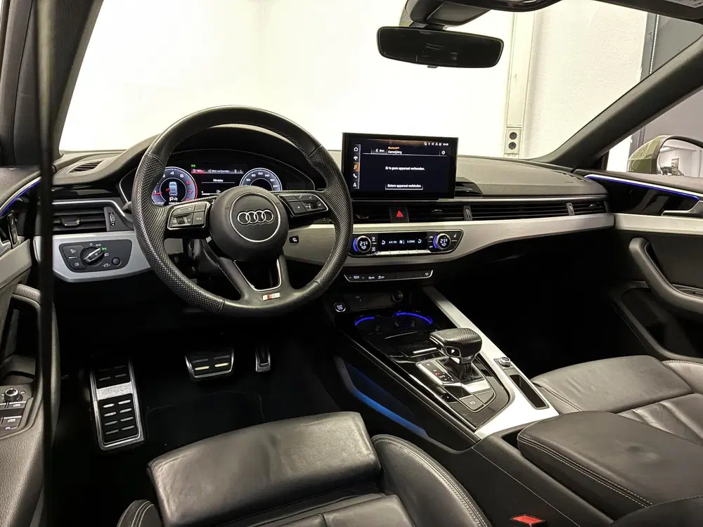 Audi A5 35 TFSI S edition uit 2021, foto 3