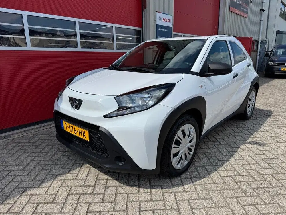 Toyota Aygo X 1.0 VVT-i MT uit 2023, foto 12