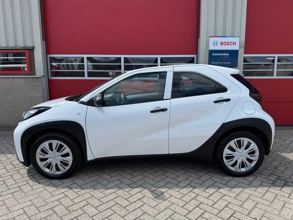 Toyota Aygo X 1.0 VVT-i MT uit 2023, foto 13
