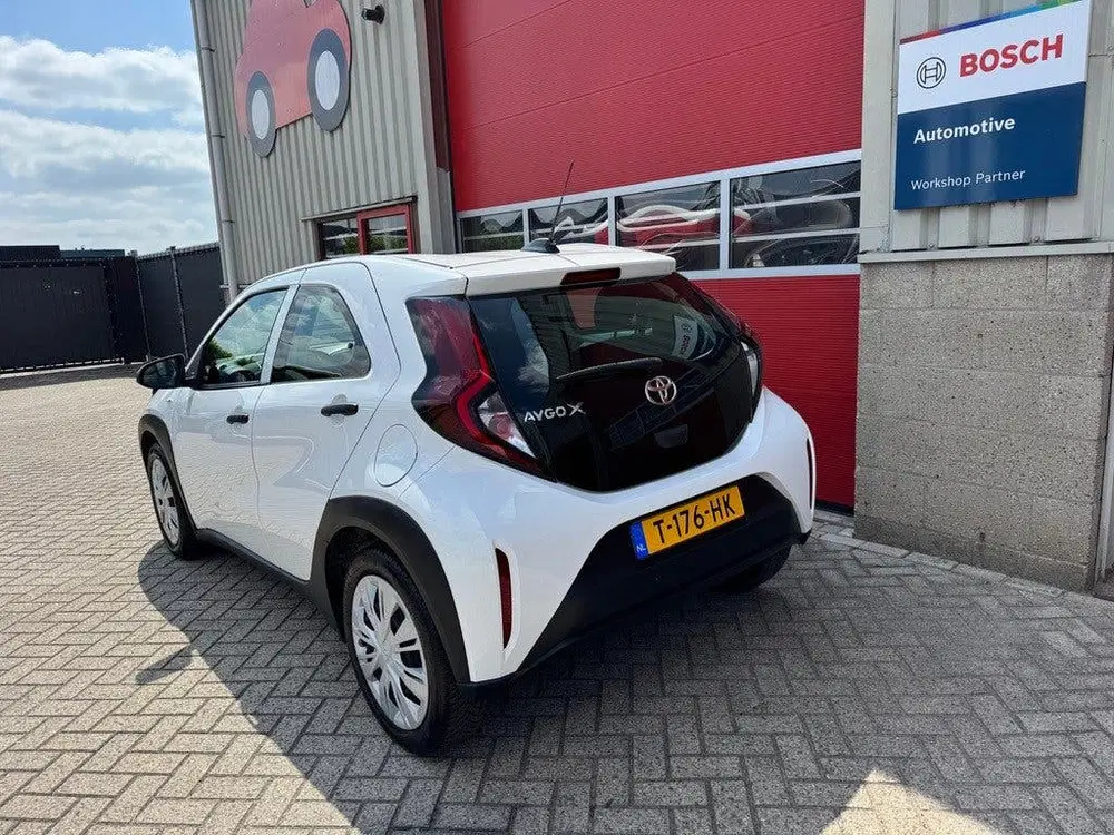 Toyota Aygo X 1.0 VVT-i MT uit 2023, foto 2