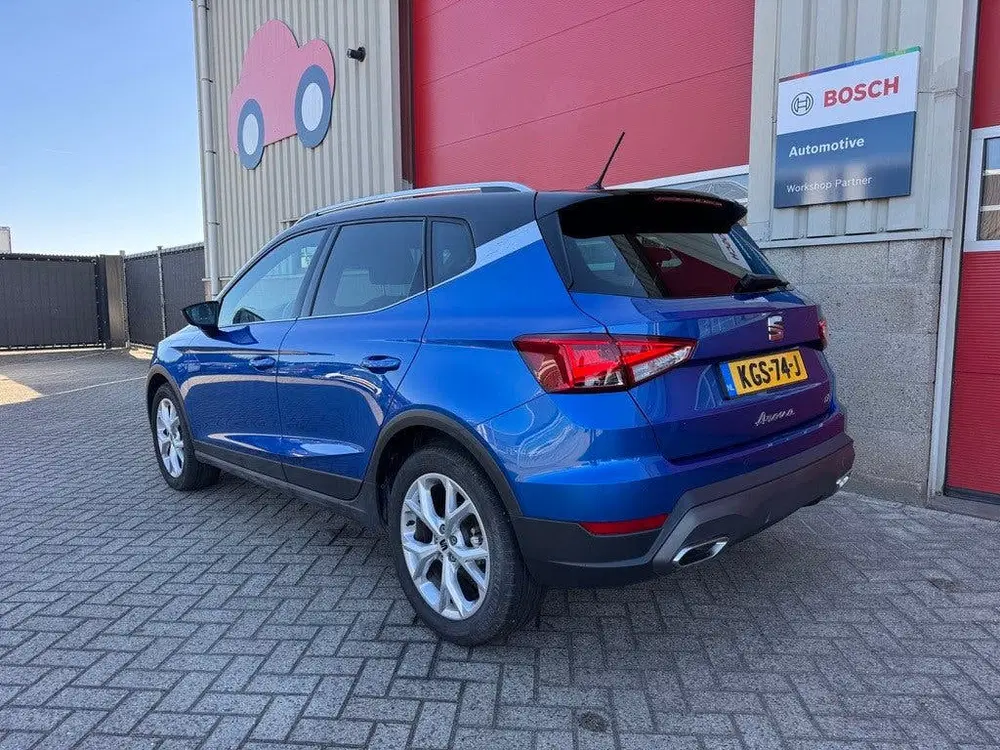 SEAT Arona 1.0 EcoTSI FR Business Connect uit 2025, foto 2