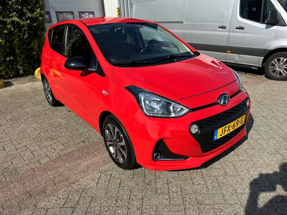 Hyundai i10 1.0i i-Motion Comfort AUTOMAAT uit 2019, foto 3