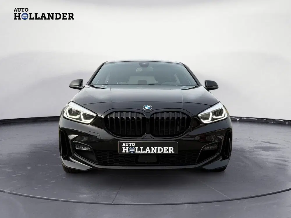 BMW 1-serie M sport uit 2022, foto 7