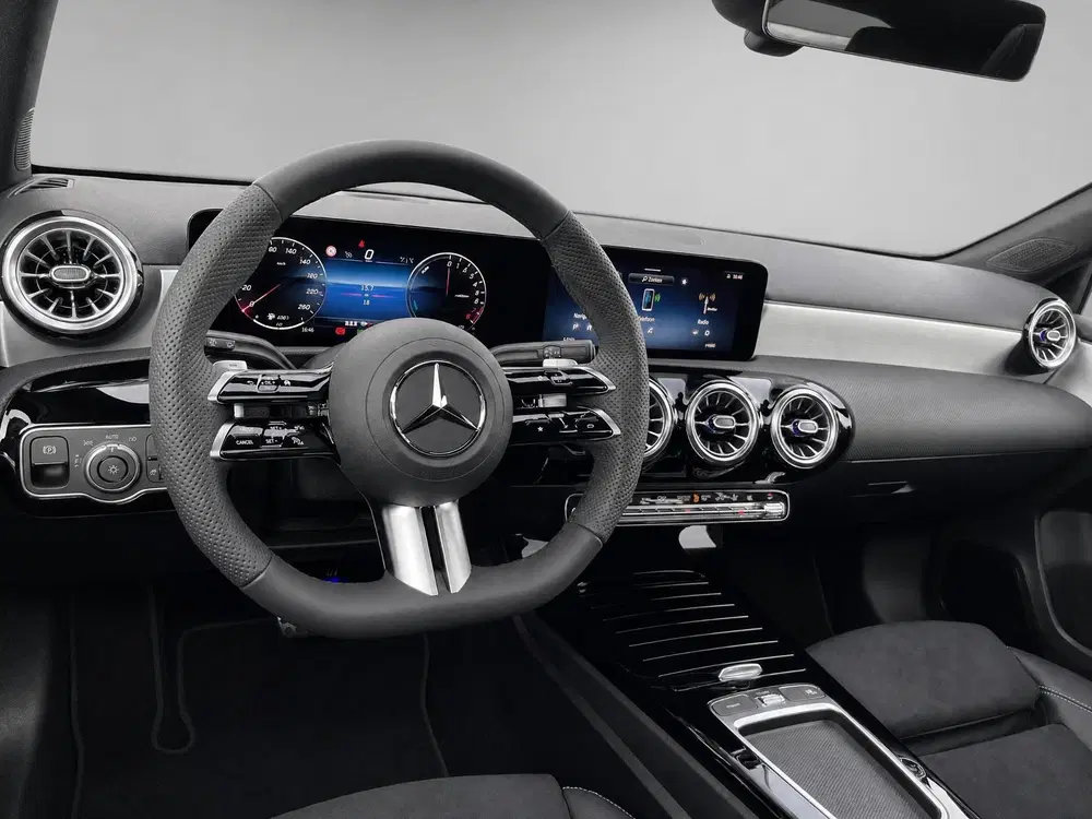 Mercedes-Benz A-Klasse 250 e Business Solution AMG uit 2026, foto 15