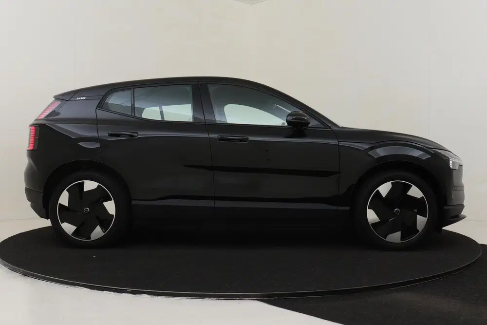 Volvo EX30 SINGLE MOTOR EXTENDED RANGE ULTRA 69 kWh uit 2024, foto 13