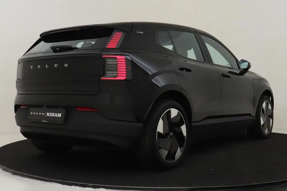 Volvo EX30 SINGLE MOTOR EXTENDED RANGE ULTRA 69 kWh uit 2024, foto 3