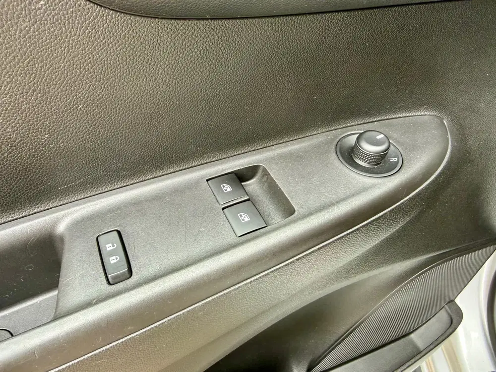 Opel Karl 1.0 Rocks Online Edition Carplay uit 2019, foto 14