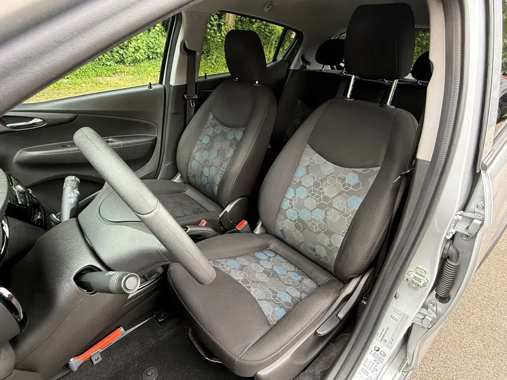 Opel Karl 1.0 Rocks Online Edition Carplay uit 2019, foto 8