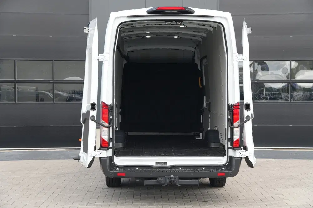 Ford Transit 350 2.0 TDCI L4H3 Trend RWD 130pk uit 2024, foto 7