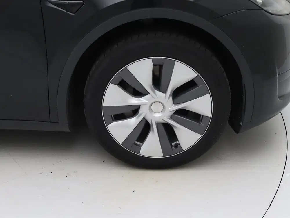 Tesla Model Y Standard RWD Plus 95% SoH [ AMD RYZEN+AUTO uit 2024, foto 11