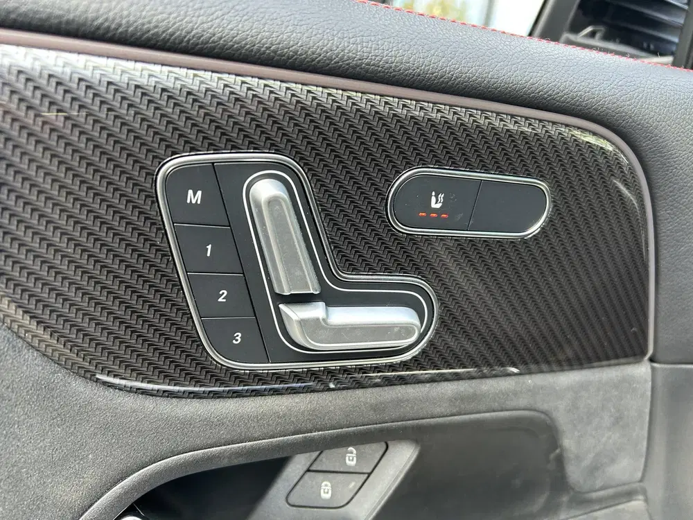 Mercedes-Benz GLB 180 AMG 7-zits uit 2022, foto 4