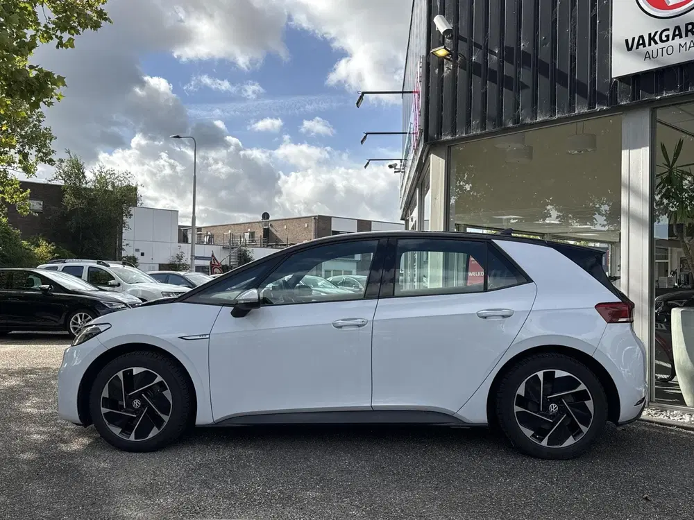Volkswagen ID.3 Life 58 kWh uit 2020, foto 2