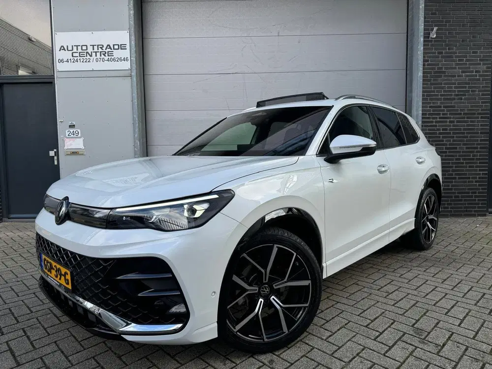 Volkswagen Tiguan 1.5 eTSI R-Line [Pano uit 2024, foto 9