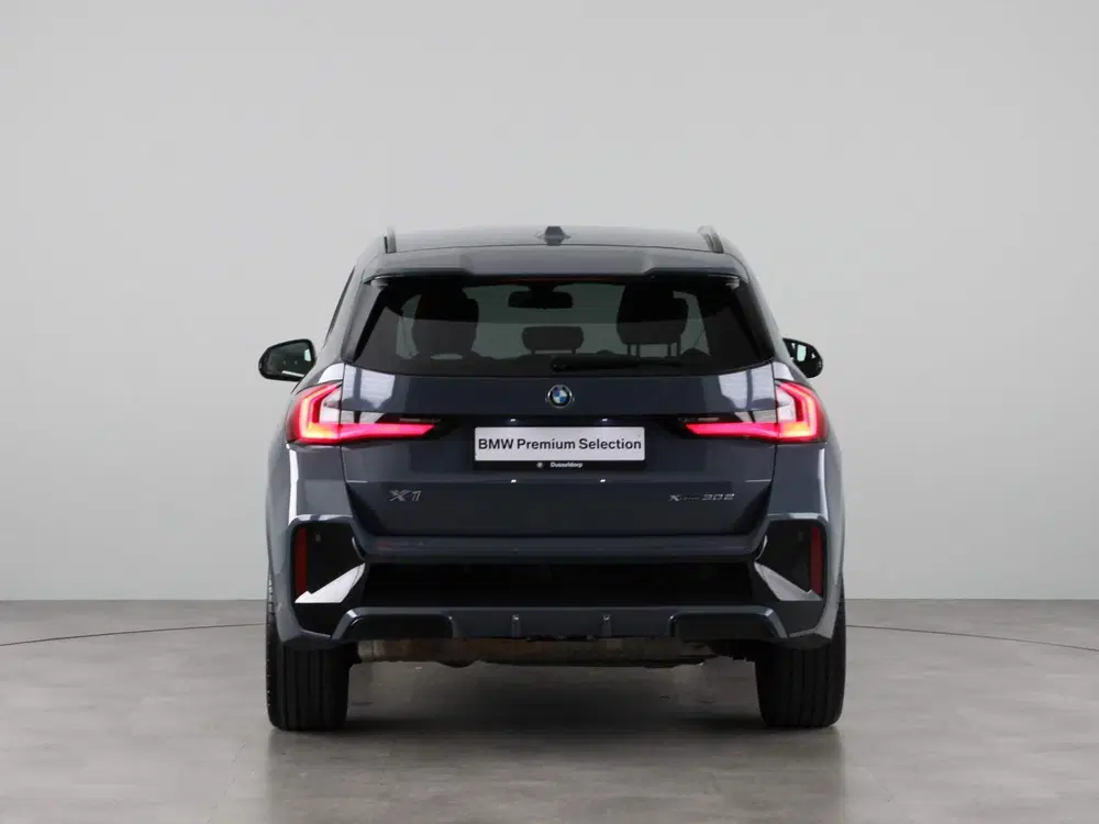 BMW X1 xDrive30e SoH 100% (bj 2023 uit 2023, foto 11