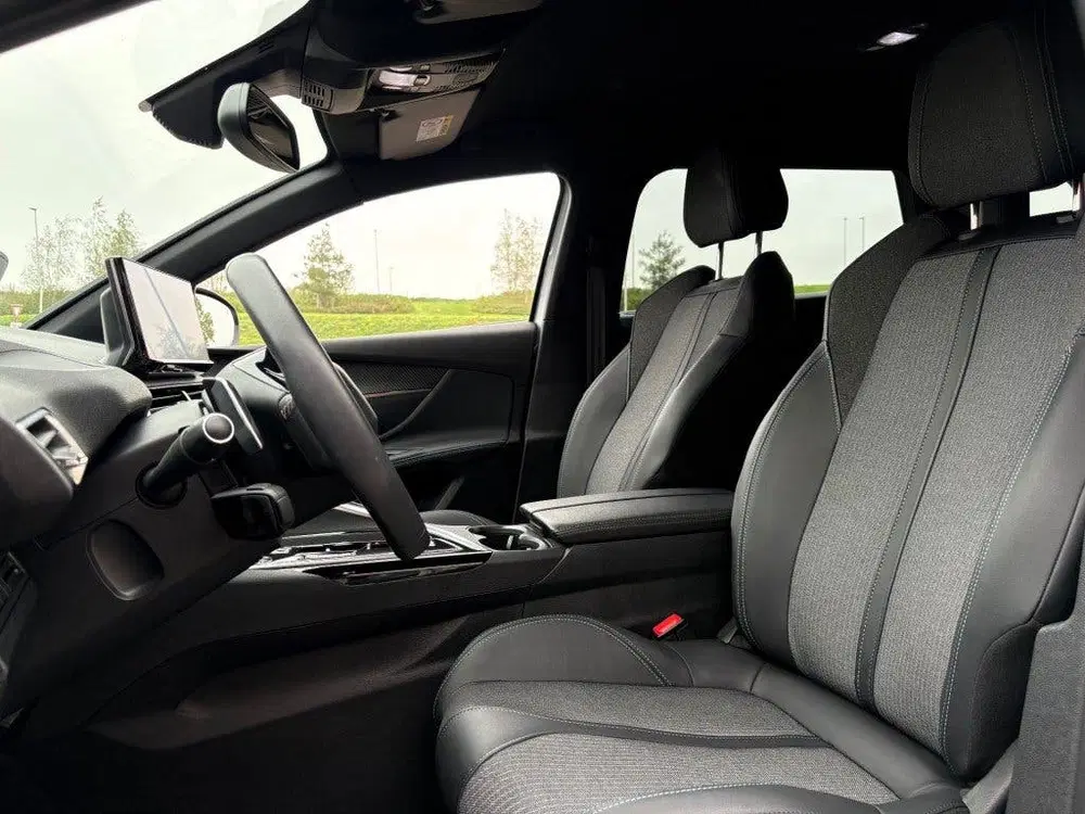 Peugeot 5008 1.2 HYBRID 136PK AUT. ALLURE FACELIFT 7-PR uit 2024, foto 5