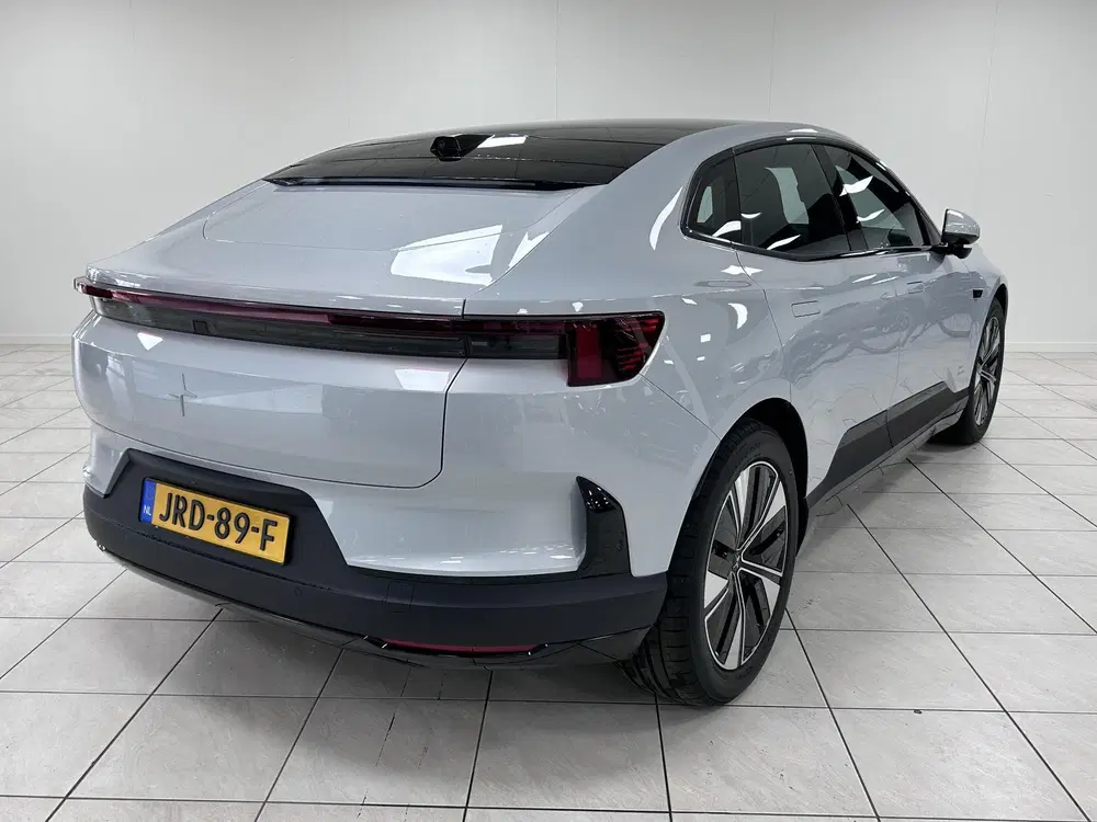Polestar 4 Long Range Single motor 100 kWh PANORAMADA uit 2025, foto 2