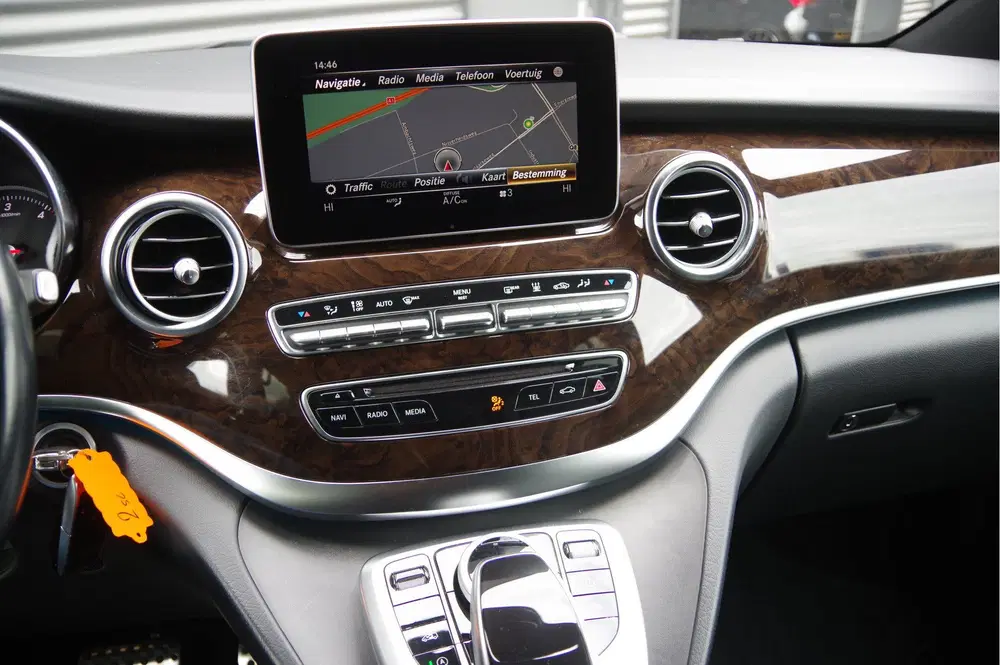 Mercedes-Benz V-Klasse 250d AMG L2 DC-5P AUT. LED uit 2019, foto 13