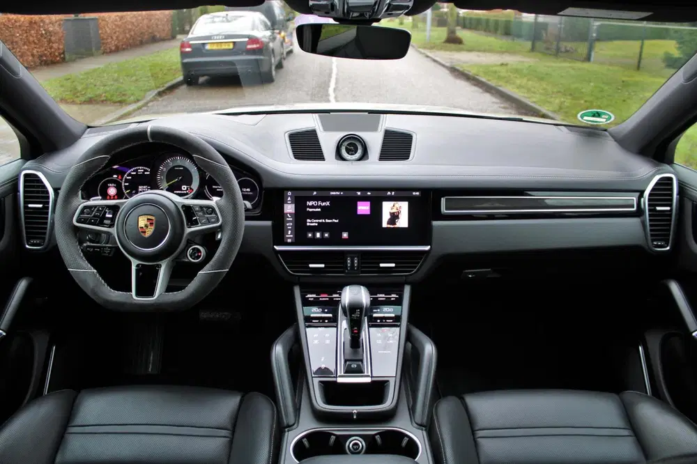 Porsche Cayenne Cayenne Coupé 3.0 E-Hybrid uit 2021, foto 6